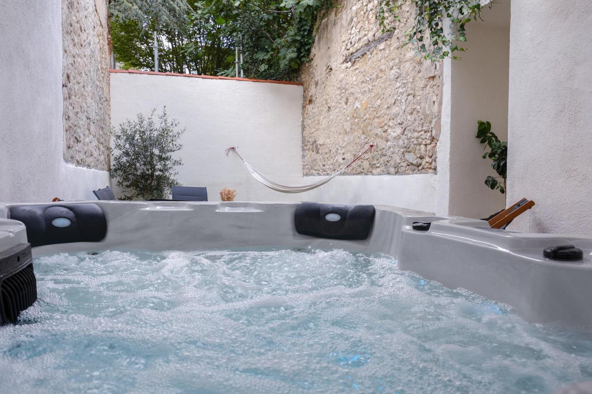 La Romance A Bulles En Hyper Centre La Rochelle  Exterior photo